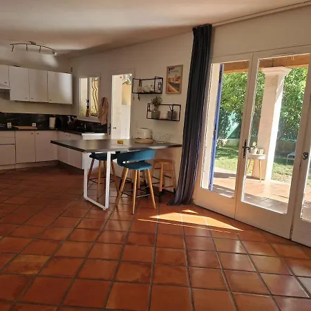 Holiday home Ideal Famille, Maison Avec Jardin & Piscine 5 Min Des Plages